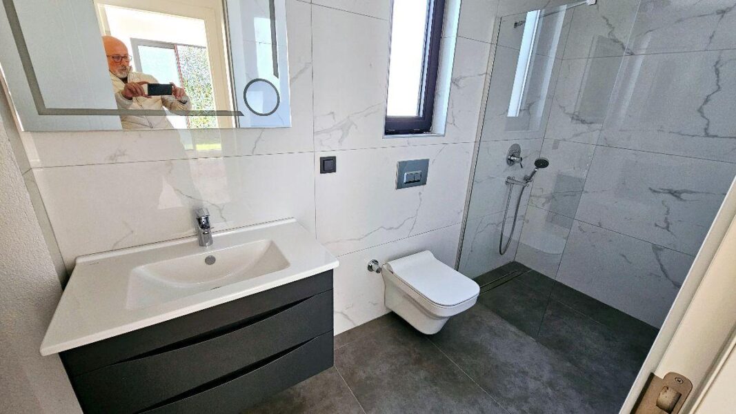 luxury Gumusluk Garden apartment