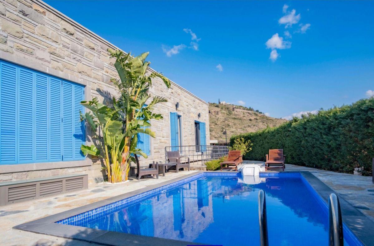 Ortakent luxury villa