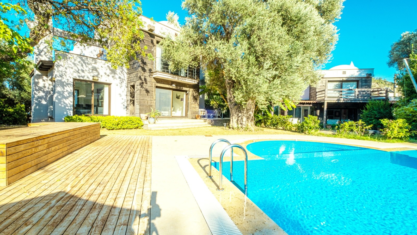 Torba Villa for sale
