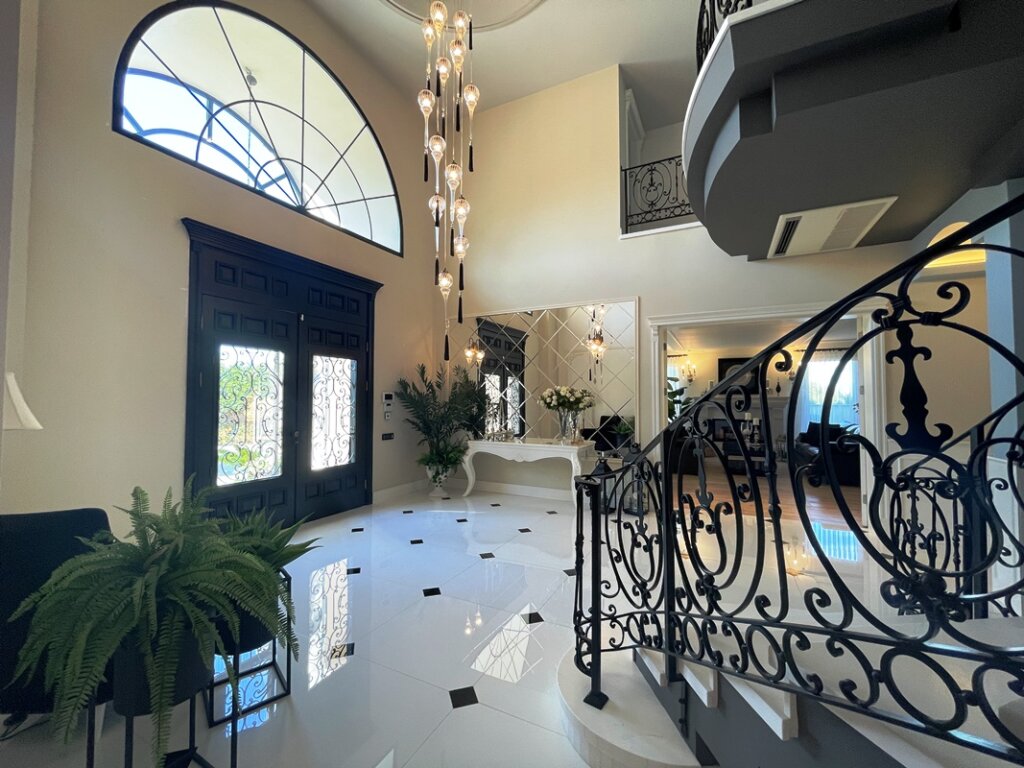 luxury detached villa