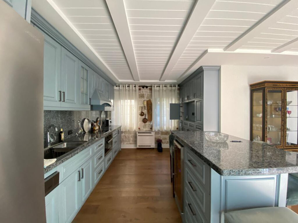 villa for sale