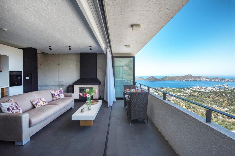 Yalikavak apartment marina views