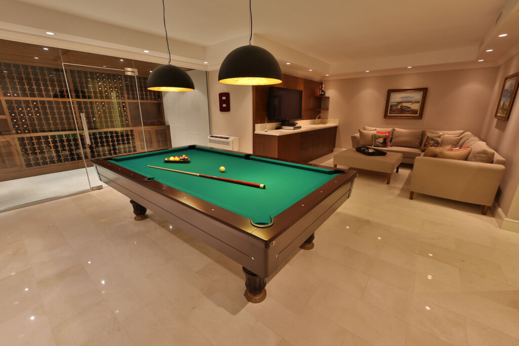 luxury villa for sale 