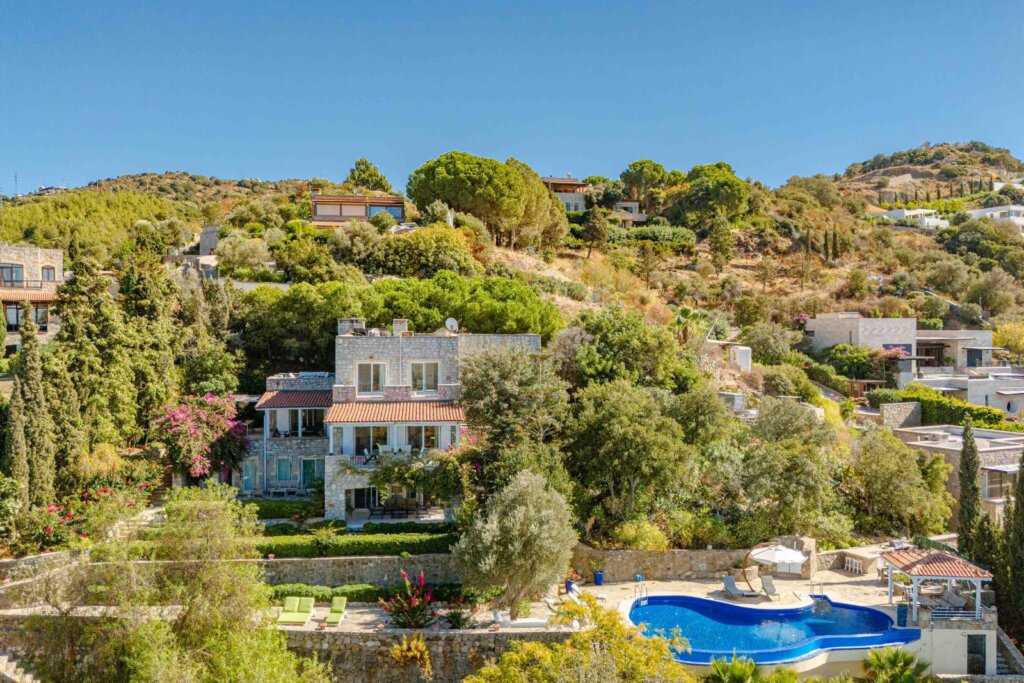 luxury panoramic villa