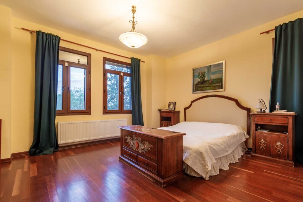 Turkbuku Mansion